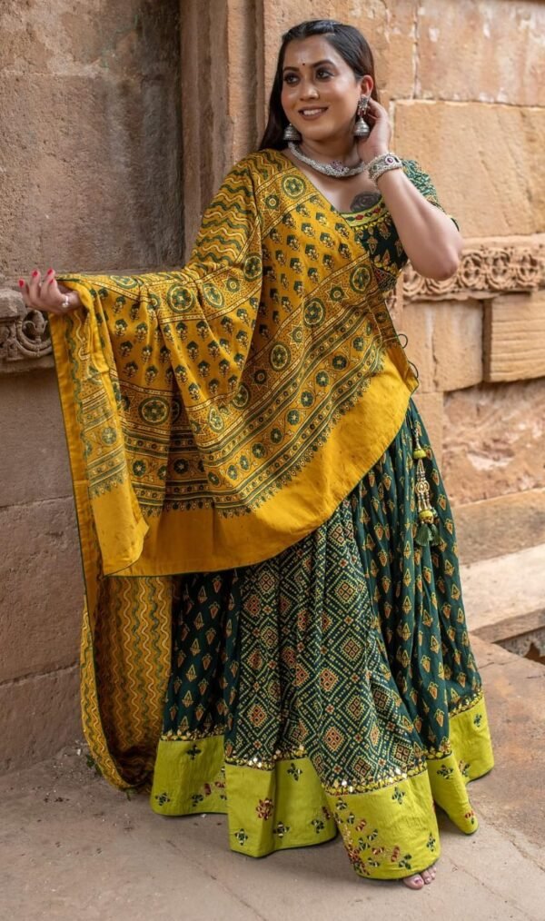 Trending Printed Green Lehenga Choli - Image 4