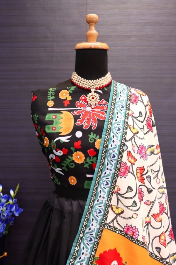 Designer Muslin Cotton Black Lehenga Choli - Image 3